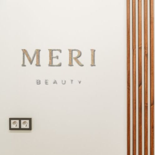 3D-Wandlogo für MERI Beauty 100cm breit